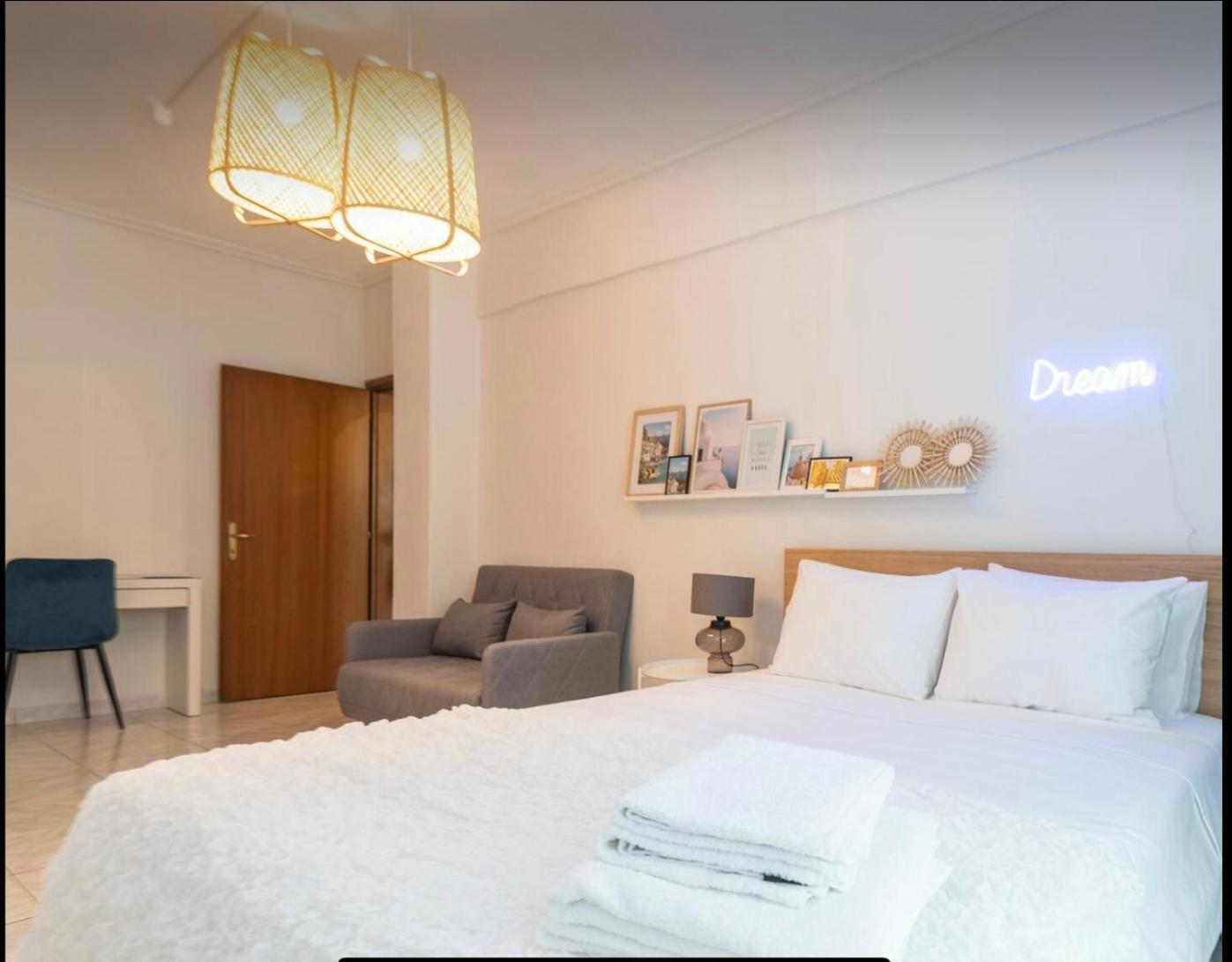 Ferienwohnung Χαλαρωτική Φωλιά Με Υδρομασάζ Thessaloniki Exterior foto